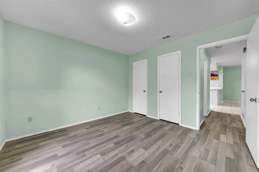 1021 Alexandria Avenue Garland TX 75040