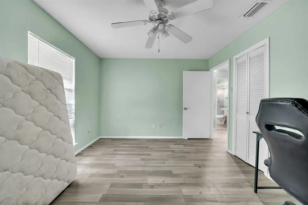 1021 Alexandria Avenue Garland TX 75040