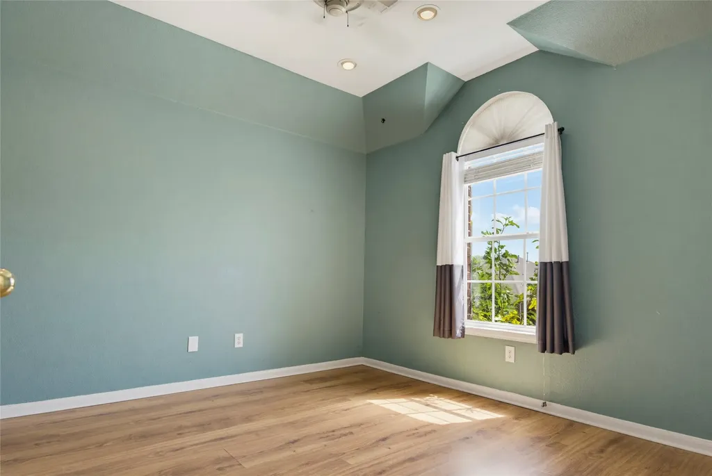 4549 Shadowridge Drive The Colony TX 75056