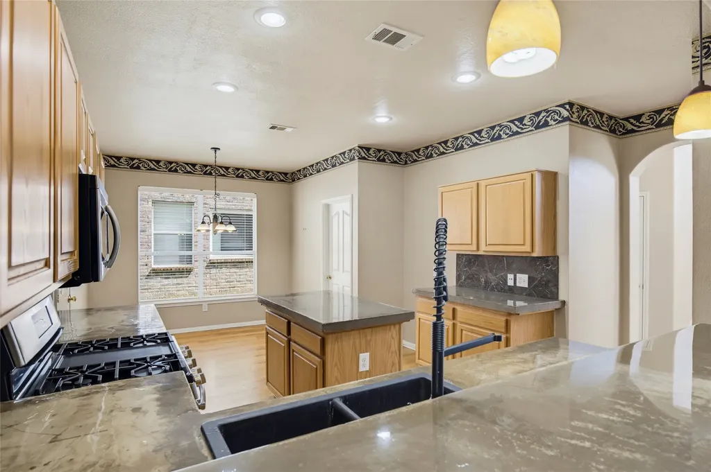 4549 Shadowridge Drive The Colony TX 75056