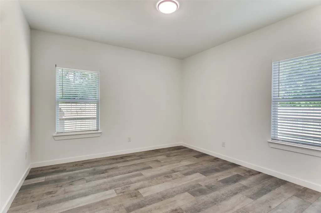 1329 Arizona Avenue Fort Worth TX 76104