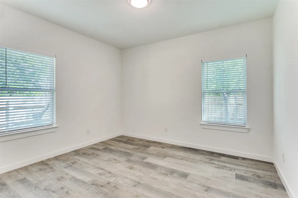 1329 Arizona Avenue Fort Worth TX 76104