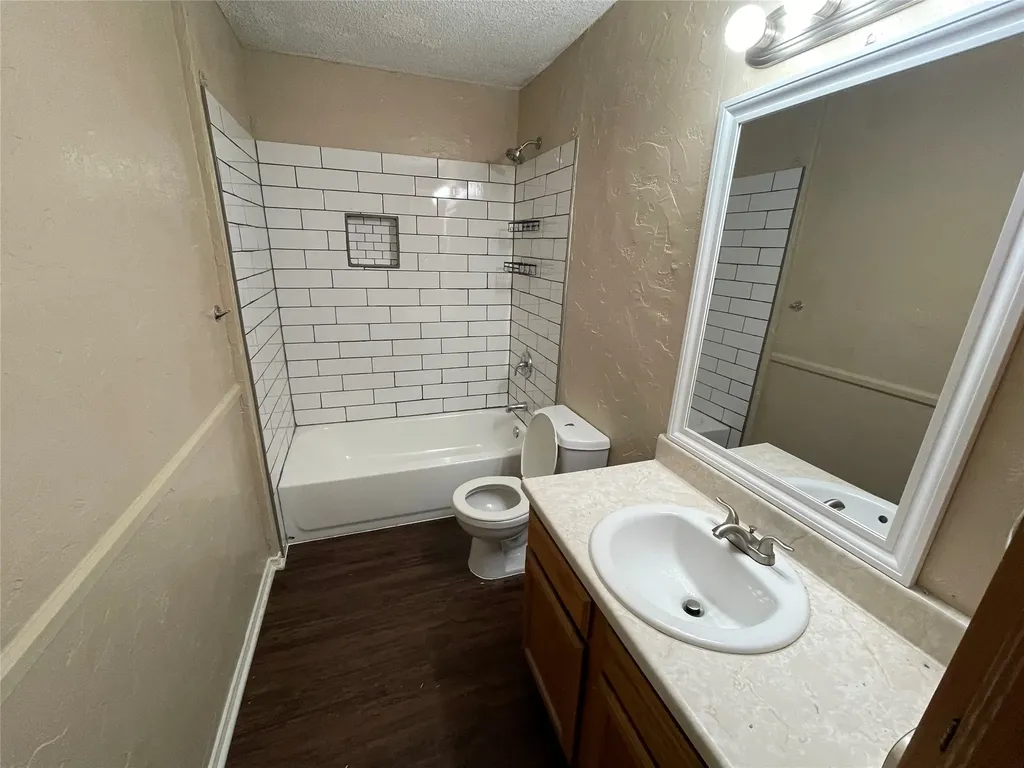 4705 Kristie Drive Balch Springs TX 75180