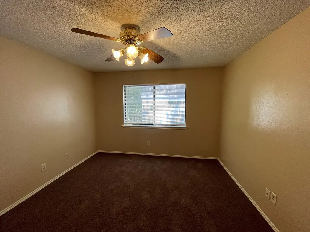 4705 Kristie Drive Balch Springs TX 75180
