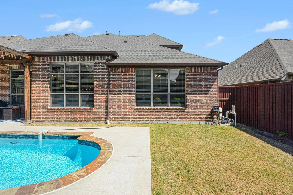 3323 Royal Ridge Drive Rockwall TX 75087