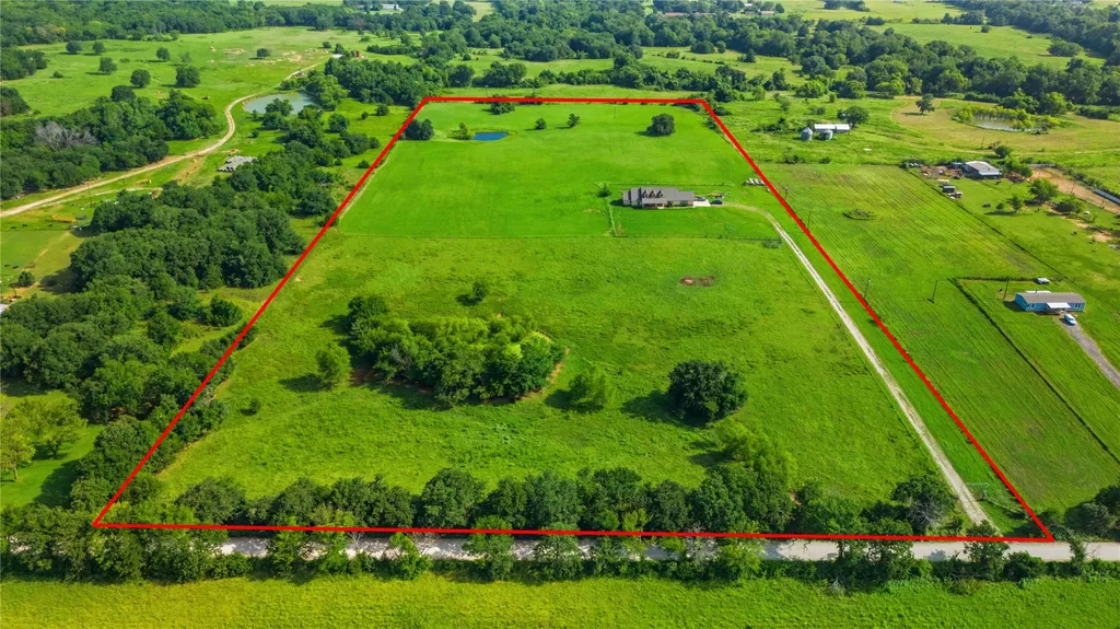783 County Road 121 Gainesville TX 76240