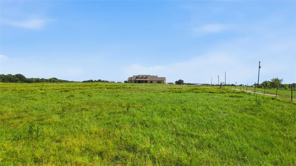 783 County Road 121 Gainesville TX 76240