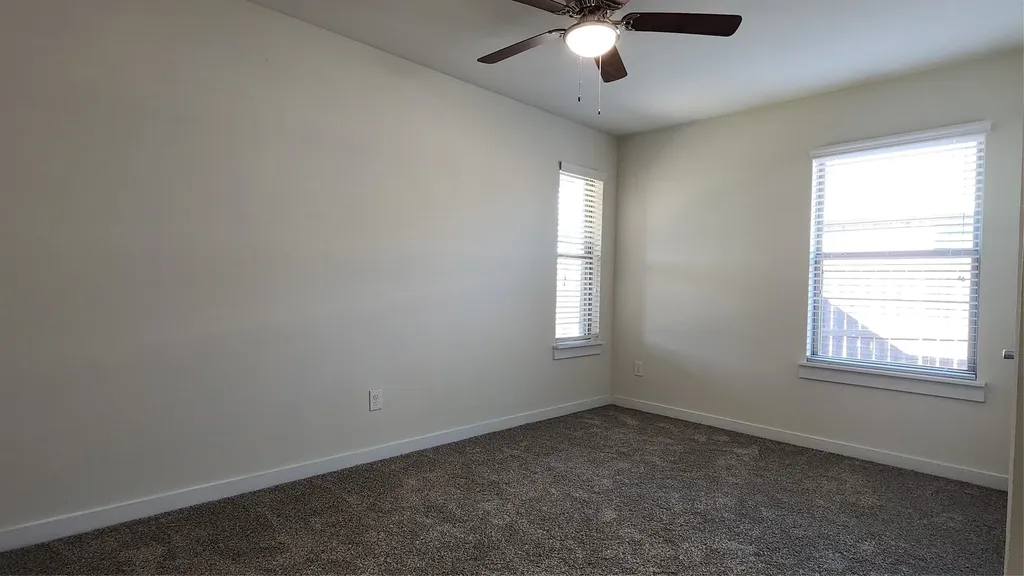 931 Robineta Gunter TX 75058