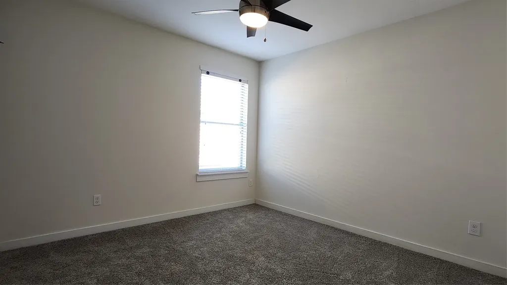 931 Robineta Gunter TX 75058