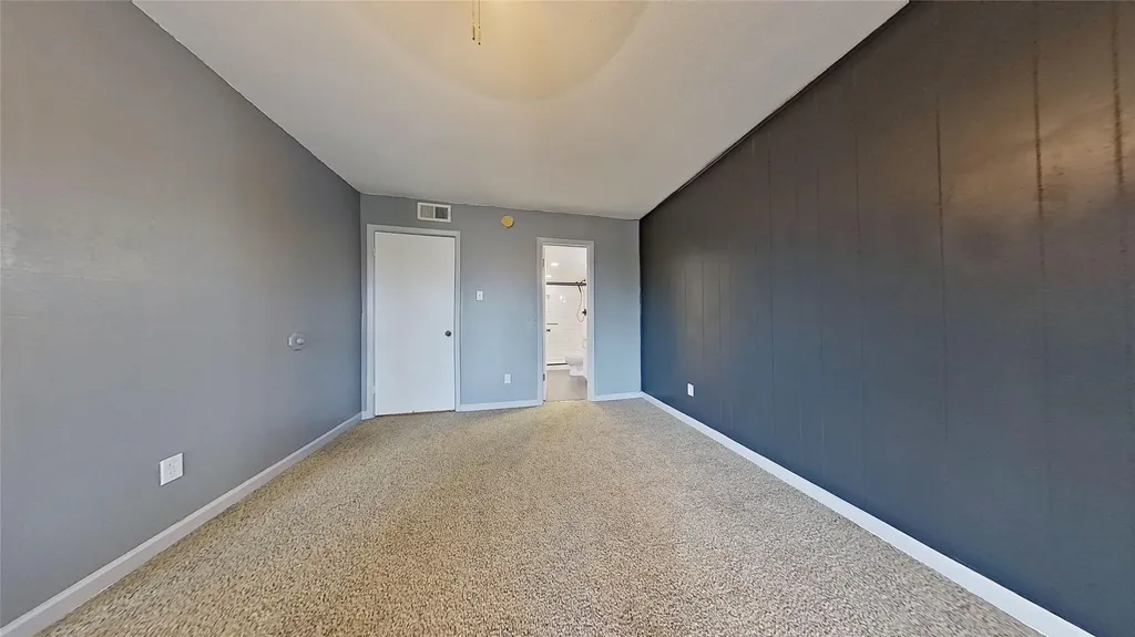6321 Walraven Circle Fort Worth TX 76133