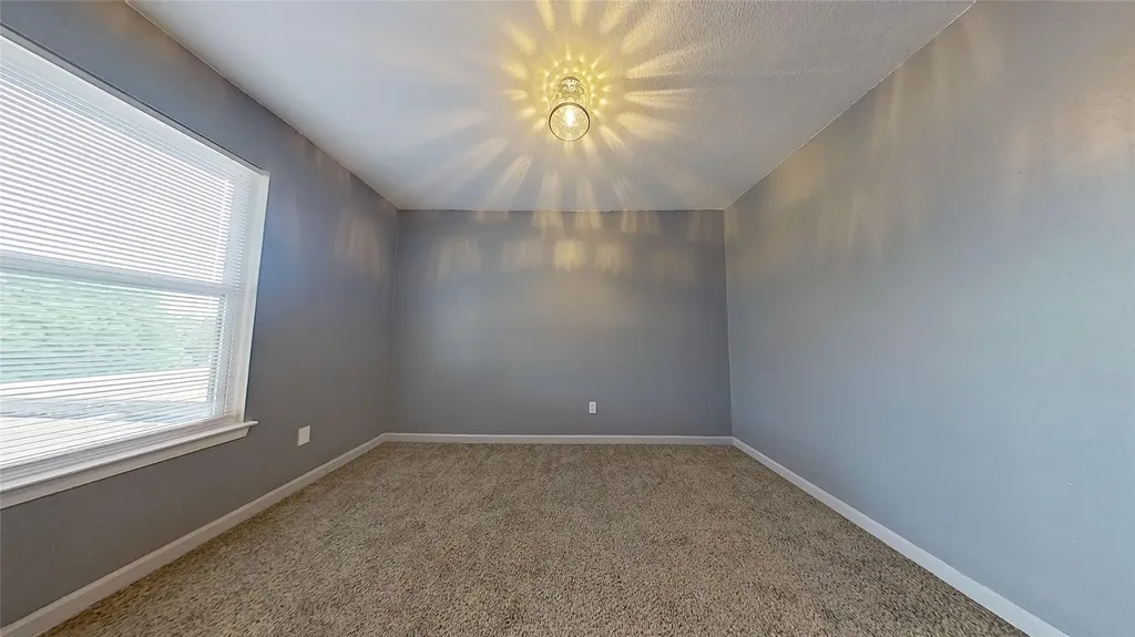 6321 Walraven Circle Fort Worth TX 76133
