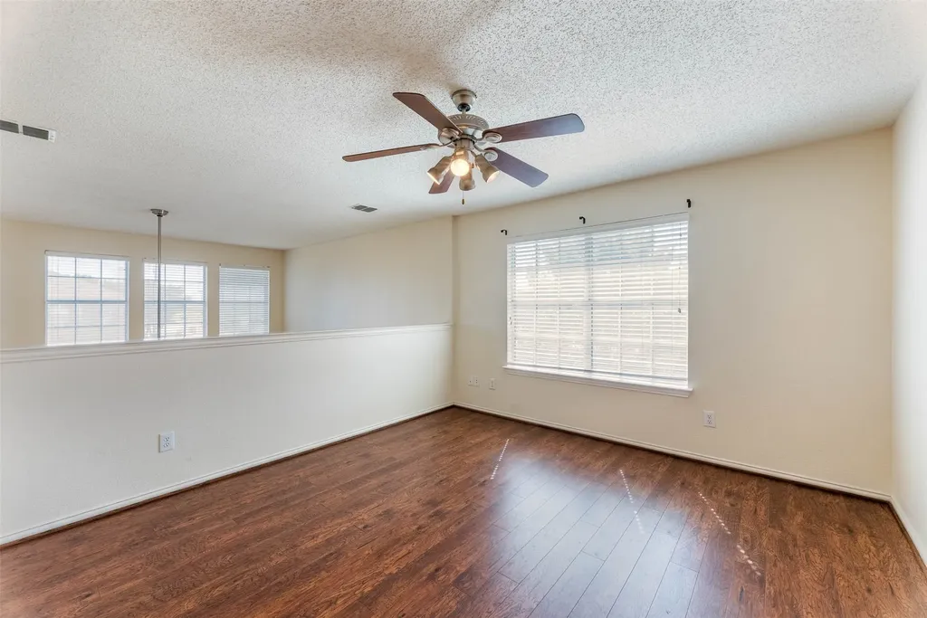 3929 Acorn Lane Mckinney TX 75070