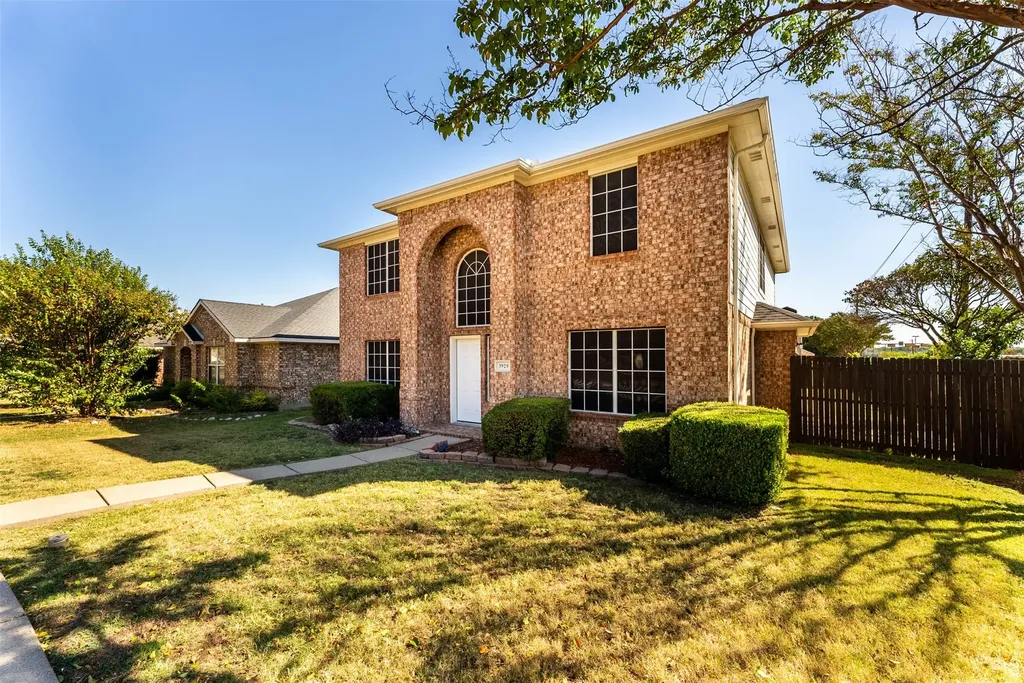 3929 Acorn Lane Mckinney TX 75070
