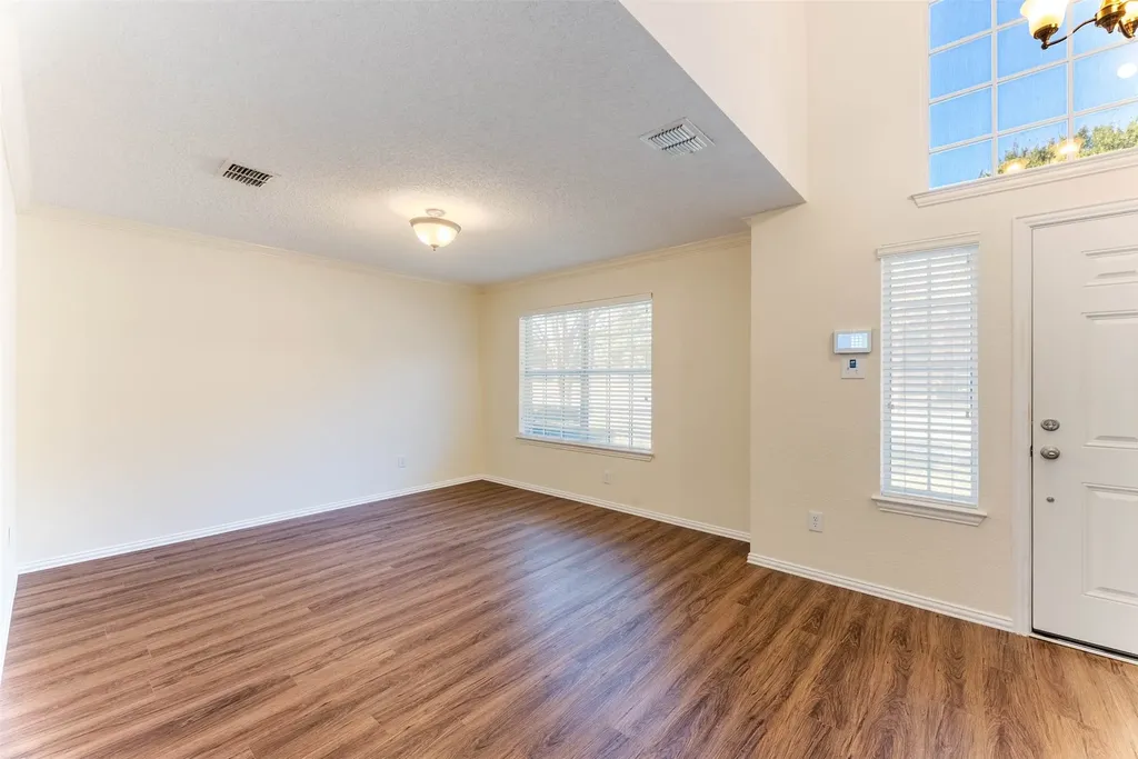 3929 Acorn Lane Mckinney TX 75070