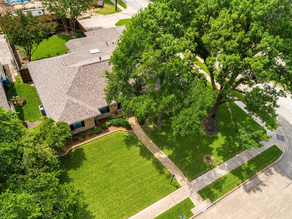 331 Robin Way Richardson TX 75080