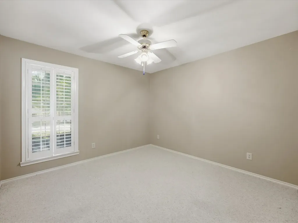1506 Williamsburg Court Ennis TX 75119