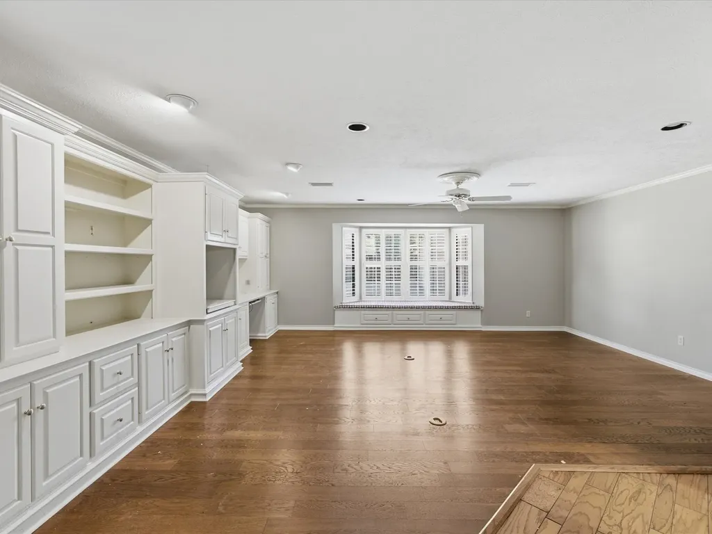 1506 Williamsburg Court Ennis TX 75119
