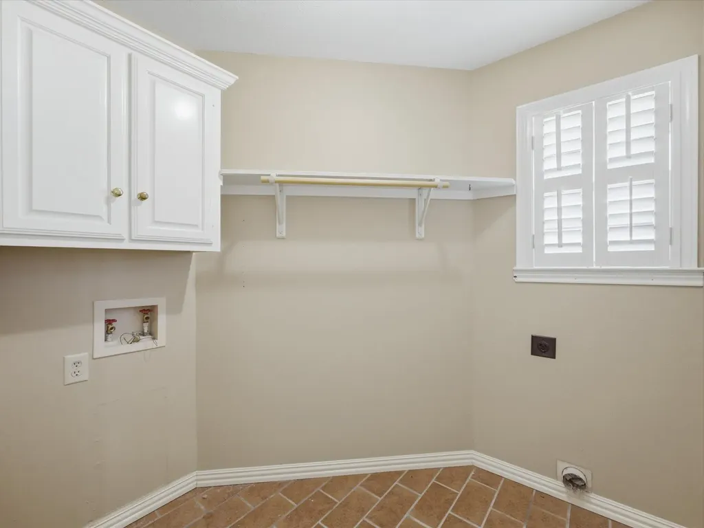 1506 Williamsburg Court Ennis TX 75119