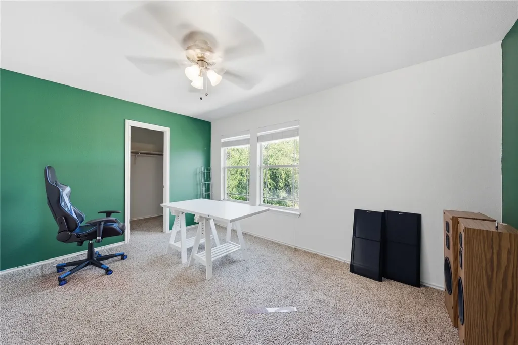 214 Woodley Road Leander TX 78641