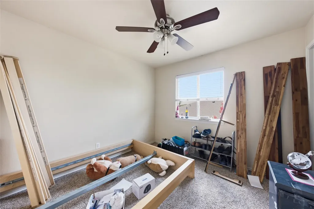 214 Woodley Road Leander TX 78641