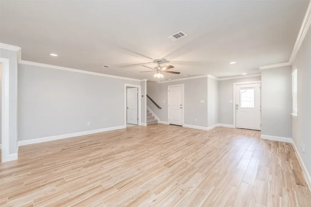 722 Rolling Terrace Circle Granbury TX 76049