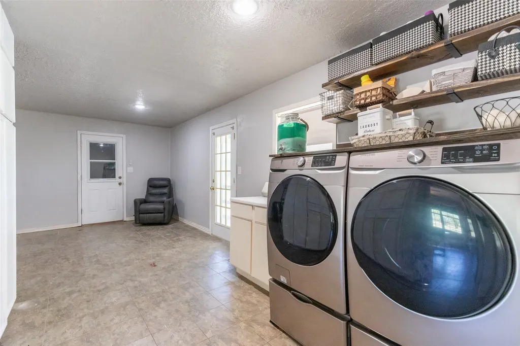 1053 County Road 155 Abilene TX 79601