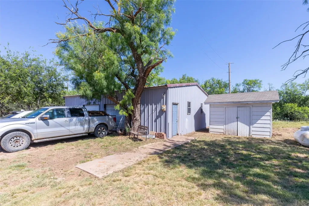 1053 County Road 155 Abilene TX 79601