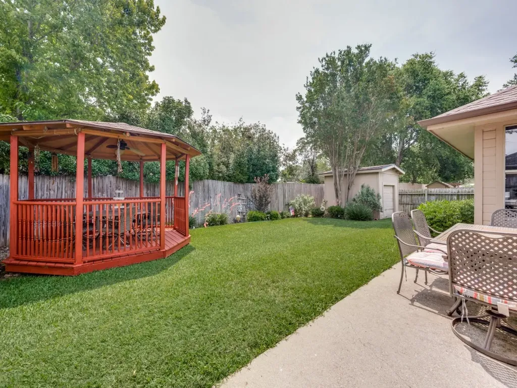 149 Roberts Drive Saginaw TX 76179