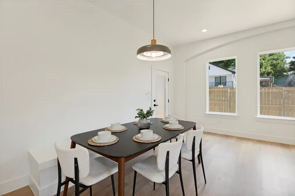 524 Tama Street Dallas TX 75203