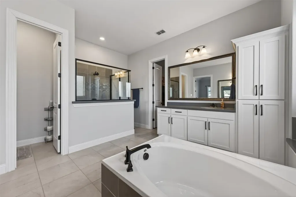 1700 Hamlet Drive Fort Worth TX 76052