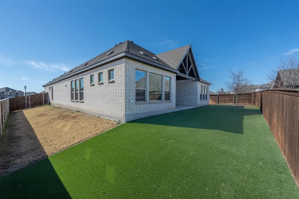 1700 Hamlet Drive Fort Worth TX 76052