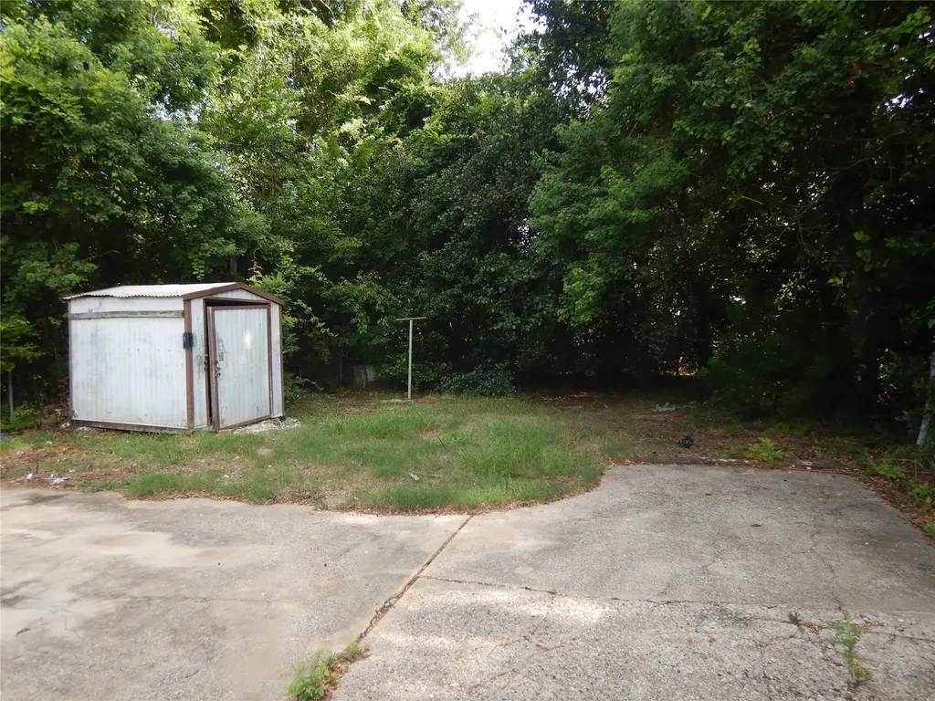 815 E 70th Street Shreveport LA 71106
