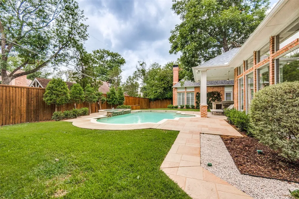 6022 Waggoner Drive Dallas TX 75230