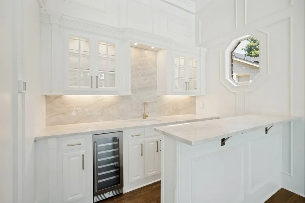 6022 Waggoner Drive Dallas TX 75230