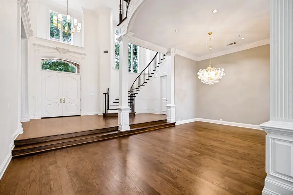 6022 Waggoner Drive Dallas TX 75230