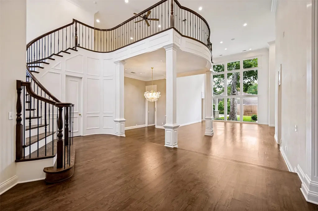 6022 Waggoner Drive Dallas TX 75230