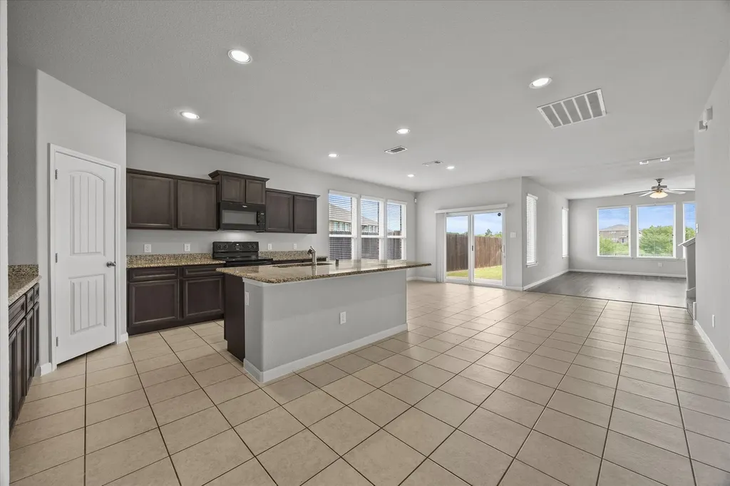 5220 Prairie Rose Drive Forney TX 75126