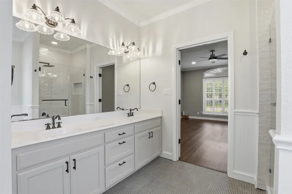 1404 Chaucer Drive Cleburne TX 76033