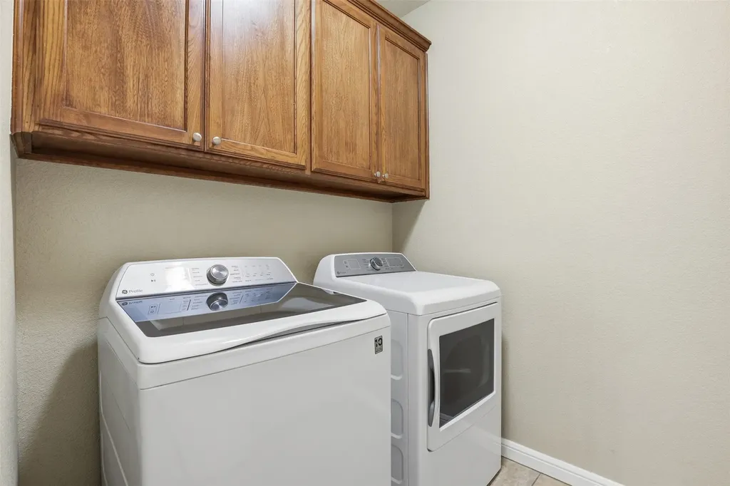 1404 Chaucer Drive Cleburne TX 76033