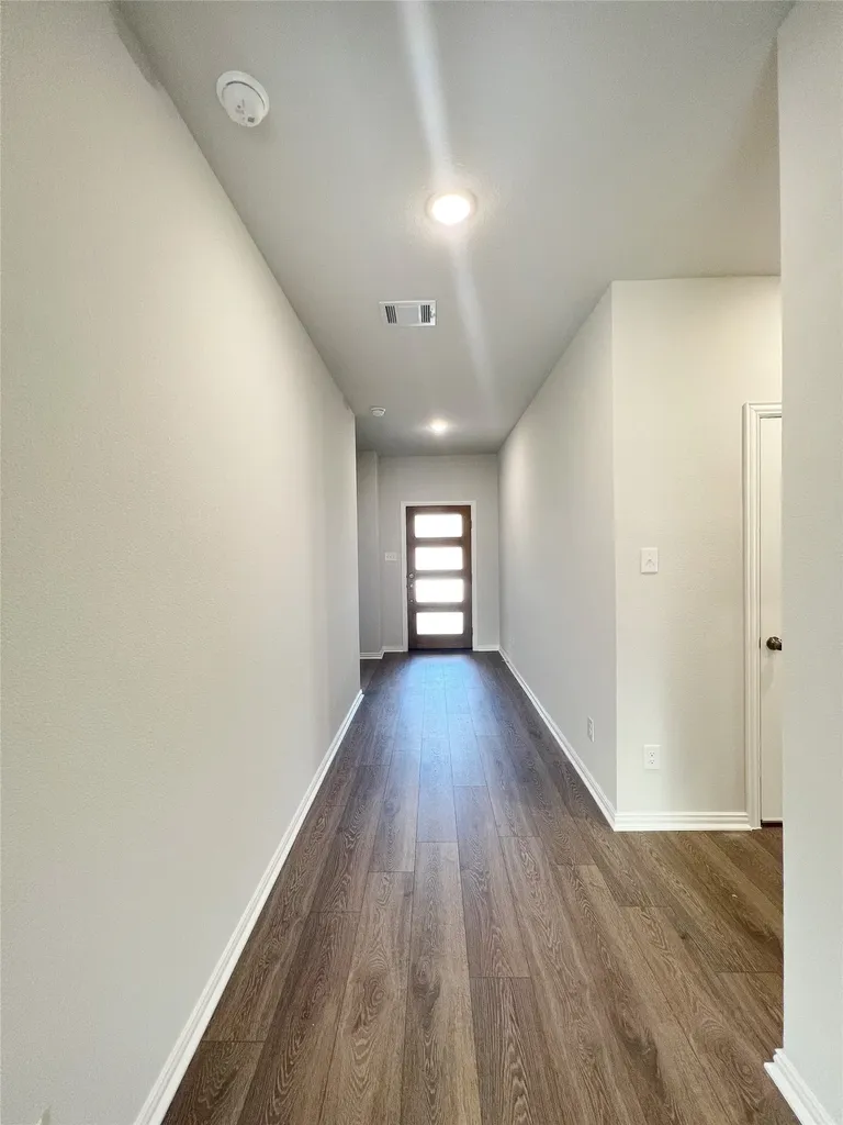 553 Meadow Run Drive Van Alstyne TX 75495