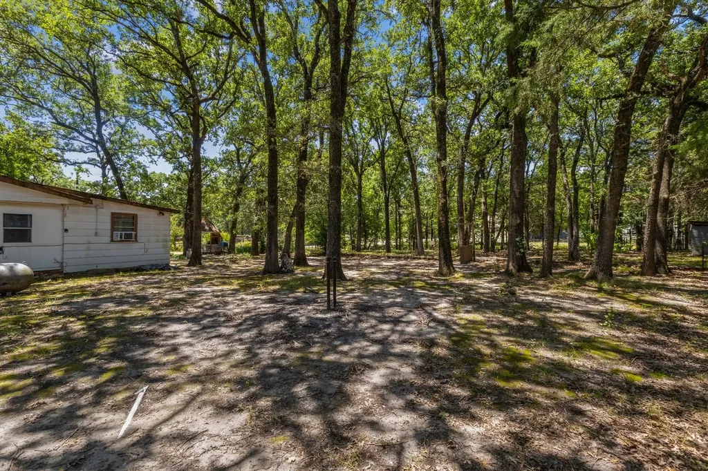 6966 County Road 3512 Quinlan TX 75474