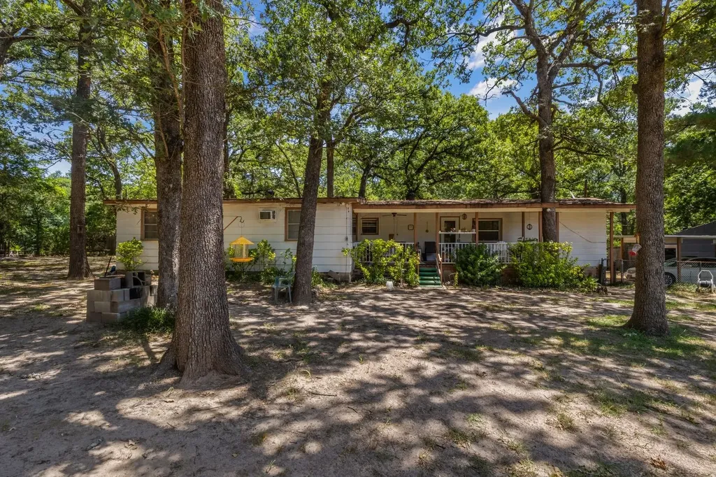 6966 County Road 3512 Quinlan TX 75474