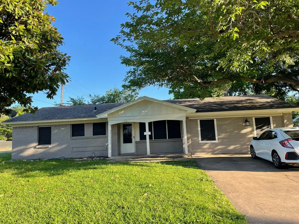 102 Roma Drive Garland TX 75041