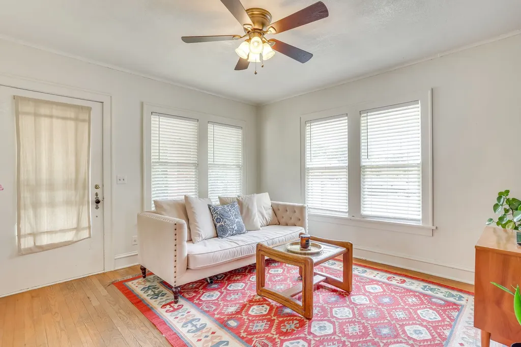 2529 Chicago Avenue Fort Worth TX 76103
