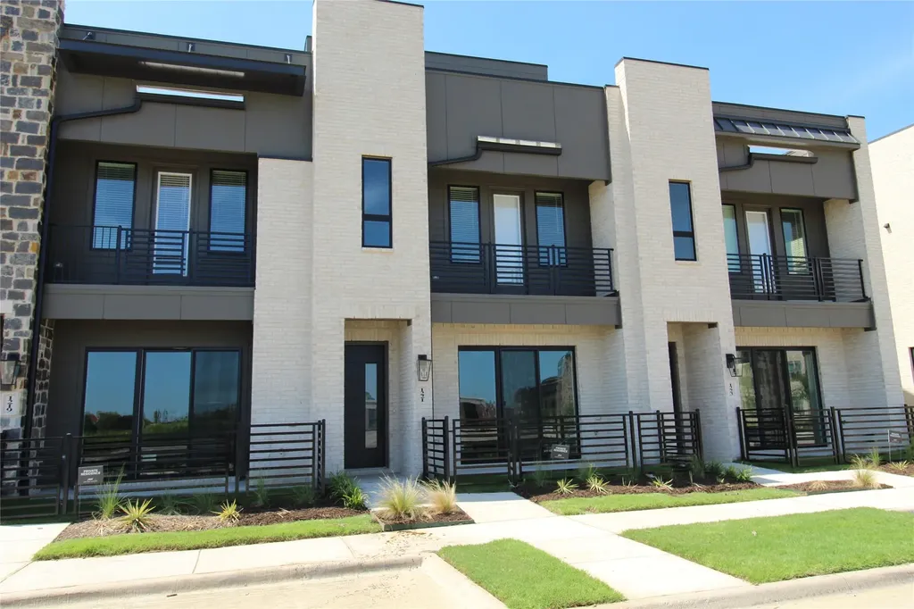 1221 Doris May Drive Allen TX 75013