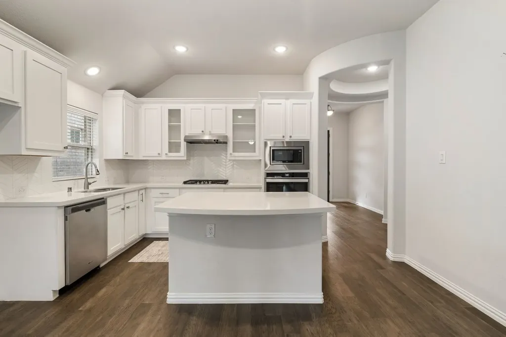 3124 Chinese Fir Drive Heath TX 75126