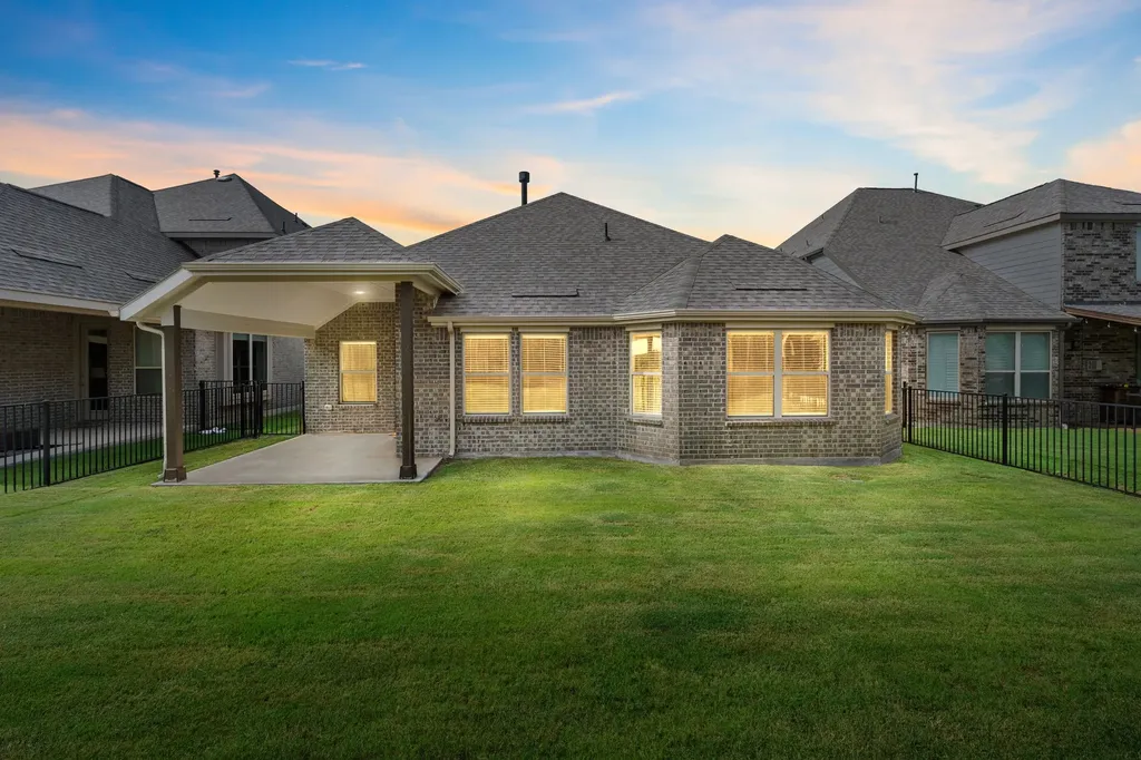 3124 Chinese Fir Drive Heath TX 75126
