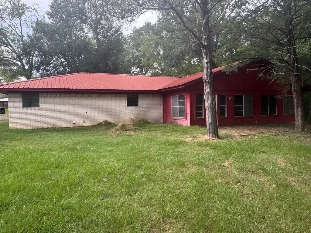 260 Lakeshore Drive Fairfield TX 75840