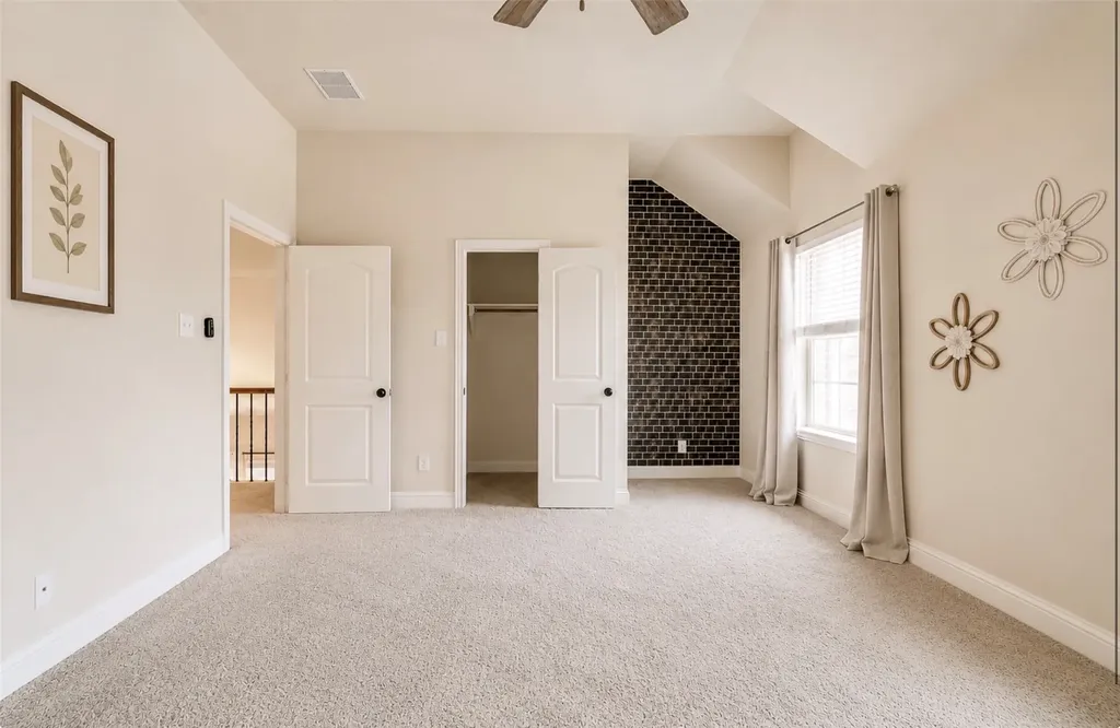 709 Auburn Court Savannah TX 76227
