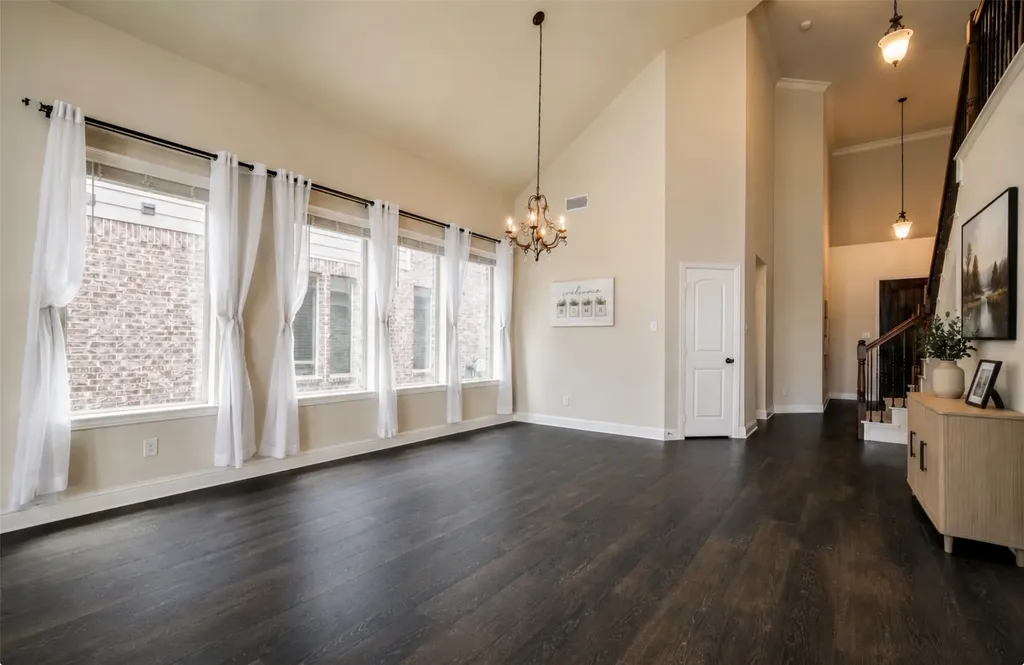 709 Auburn Court Savannah TX 76227